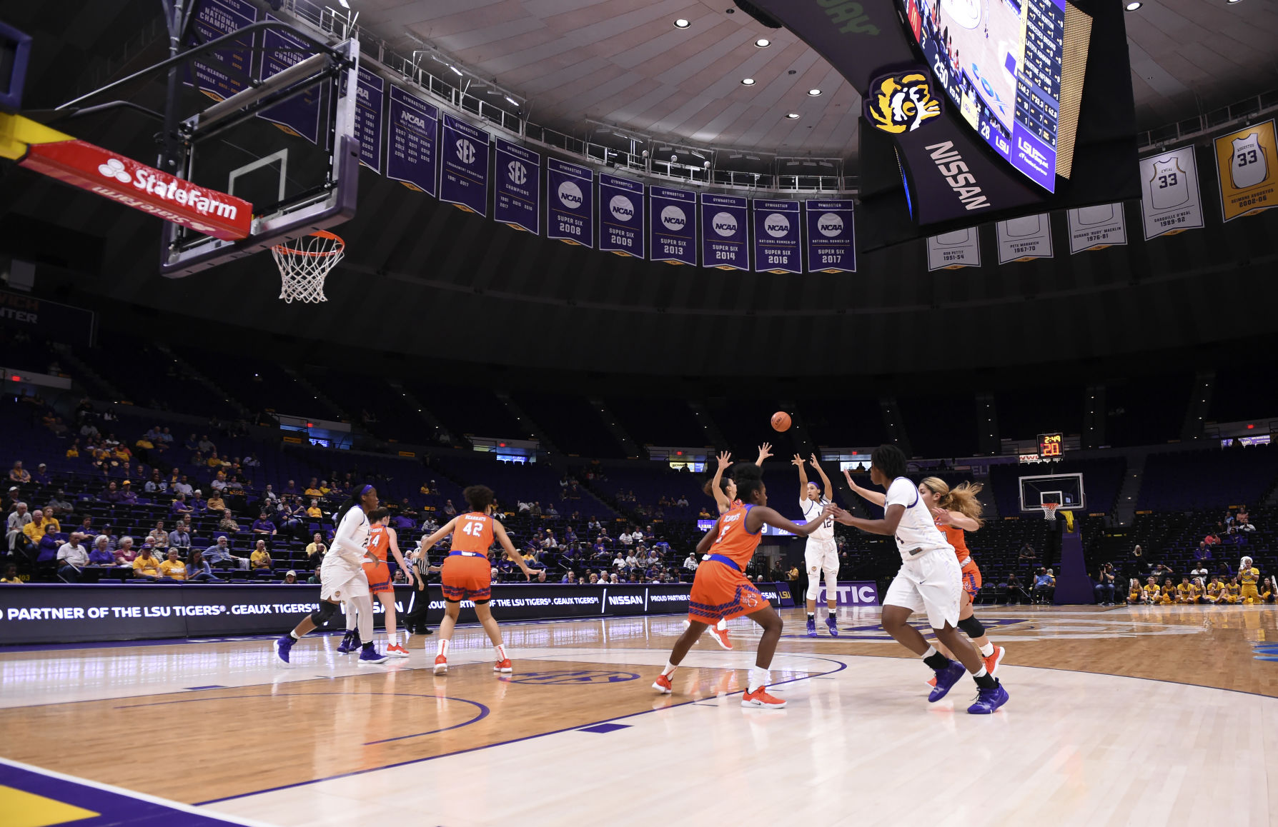 lsuwomensbasketball.110718_HS_438